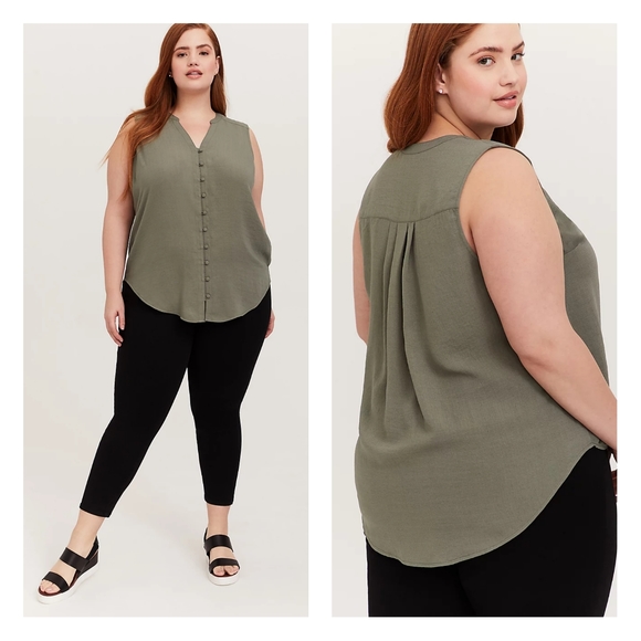 torrid Tops - NWT Torrid "Harper" Green Button Front Tunic Tank